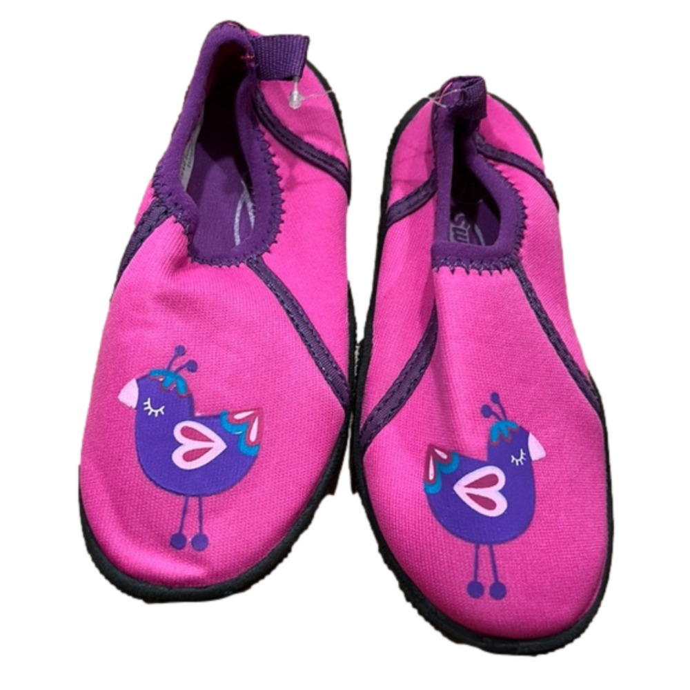 Swim ways 7/8 toddler kids swim shoes never worn